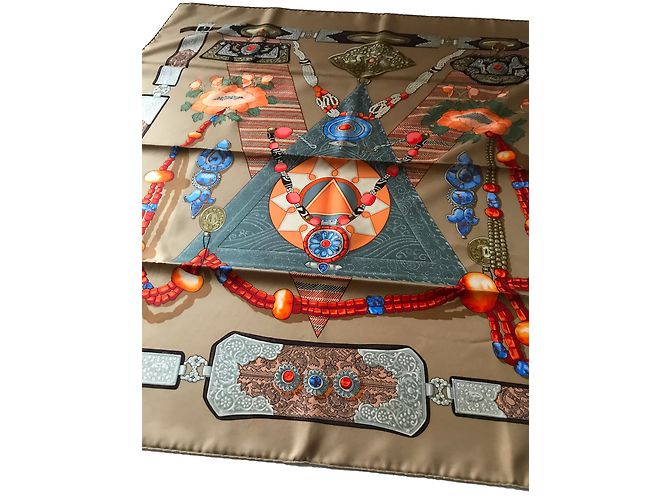 Hermès Lenços de seda Marrom Azul Bege Laranja