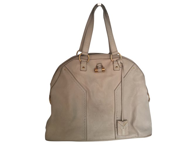 Sac à main Yves Saint Laurent Boston Muse en cuir Eggshell Blanc cassé 