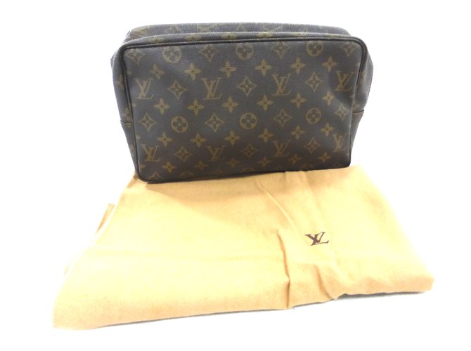 Louis Vuitton VANITY CASE 28 monogram Brown Leather  ref.88236