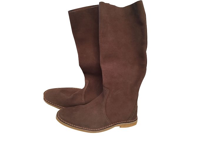 Botas Pierre Hardy de cuero terciopelo taupe Gris pardo