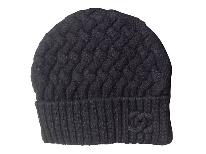 Chanel Bonnet Cachemire Noir