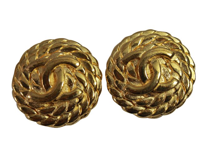 Chanel Earrings Golden Metal  ref.88540