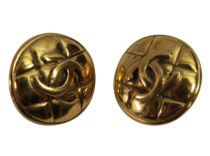 Chanel Earrings Golden Metal  ref.88544