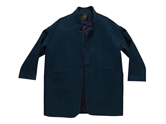Des Petits Hauts Cappotti, Cappotti
