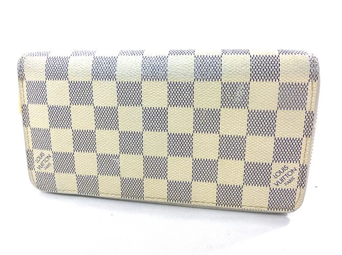 Louis Vuitton Zippy damier azur wallet Beige Eggshell