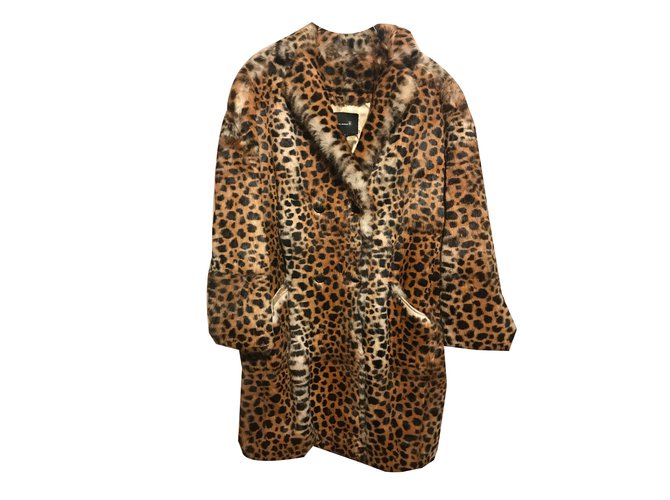 isabel marant leopard coat