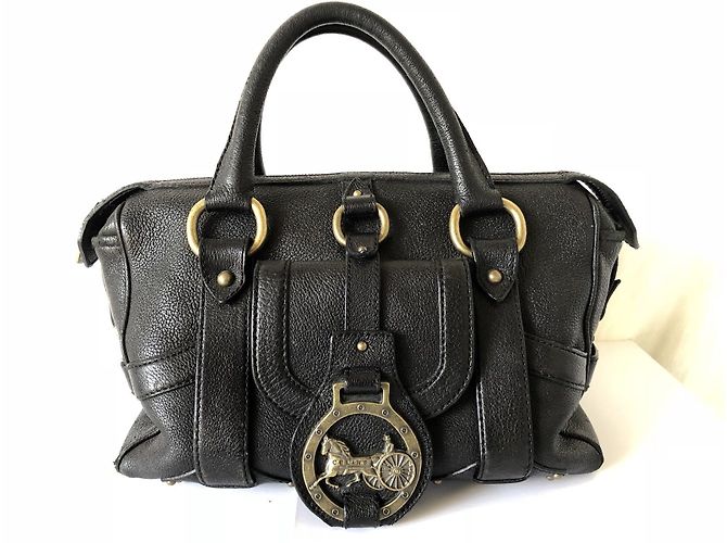 Céline Sac logo calèche