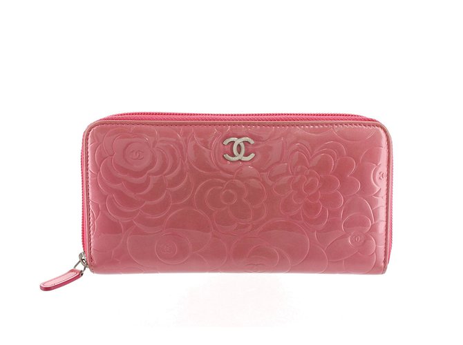 Chanel Portafoglio in pelle verniciata Camellia Rosa  ref.89199