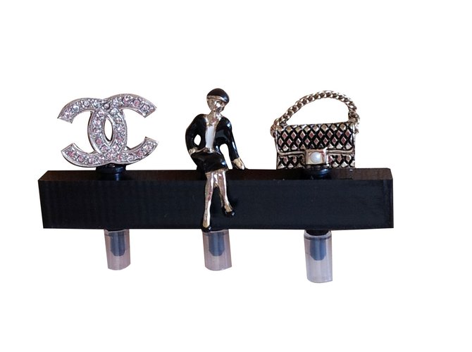 Chanel Cellphone jewelry Multiple colors  ref.89236