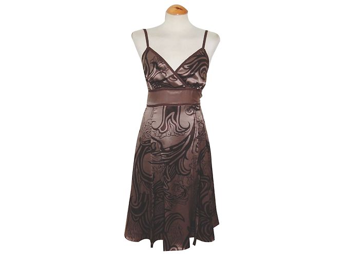 Ted Baker Seidenkleid mit Blumendruck Hellbraun Schokolade