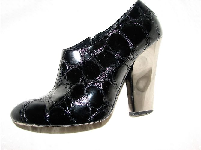 Russell & Bromley Sebastian Milano Pump Preto Prata