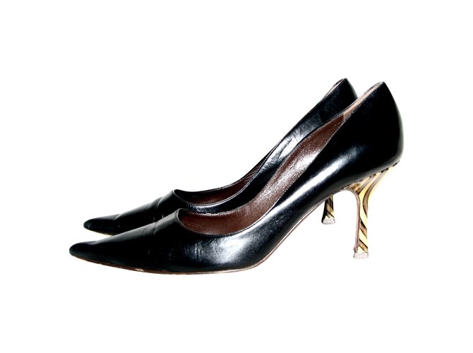 Escada Pumps with extravagant heel Black Leather  ref.89405