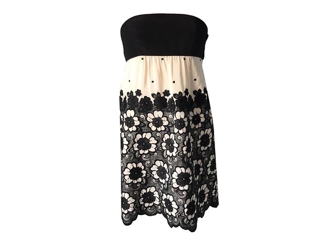 Vestido Tibi de seda jacquard com decote bandeau Preto Branco