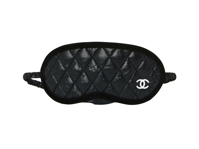 Chanel Modele timeless Noir  ref.89844