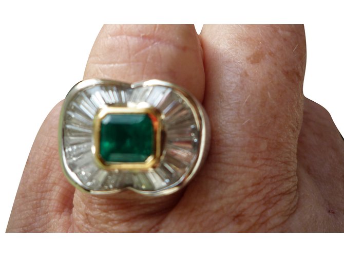 Autre Marque Emerald ring Green Gold  ref.89845