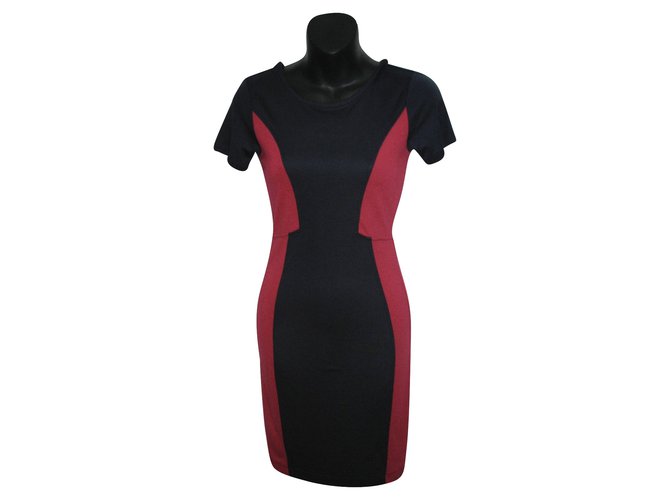 French Connection Bodycon dress Red Blue Viscose Elastane  ref.90337