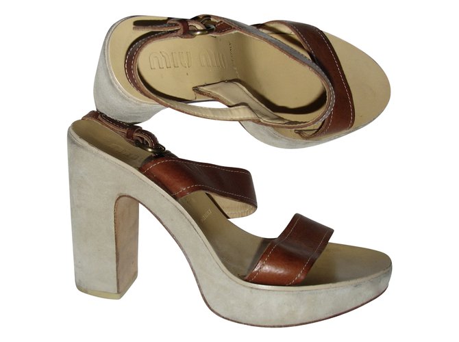 Miu Miu sandals Brown Beige Leather  ref.90435