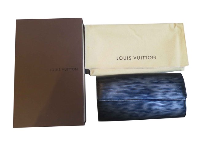 Louis Vuitton Sarah carteira em couro preto epi  ref.90616