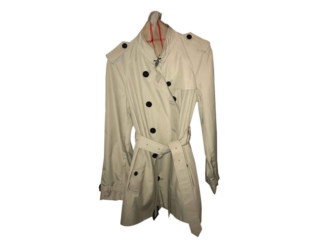 Burberry Trench coats Beige Cotton Polyester  ref.91003