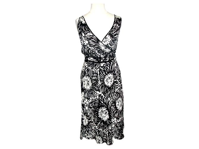 Day Birger & Mikkelsen Wickelkleid aus Seide Schwarz Weiß