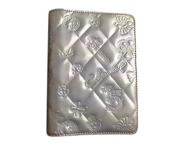 Chanel Icon line CC Notebook Cover Silvery  ref.91150