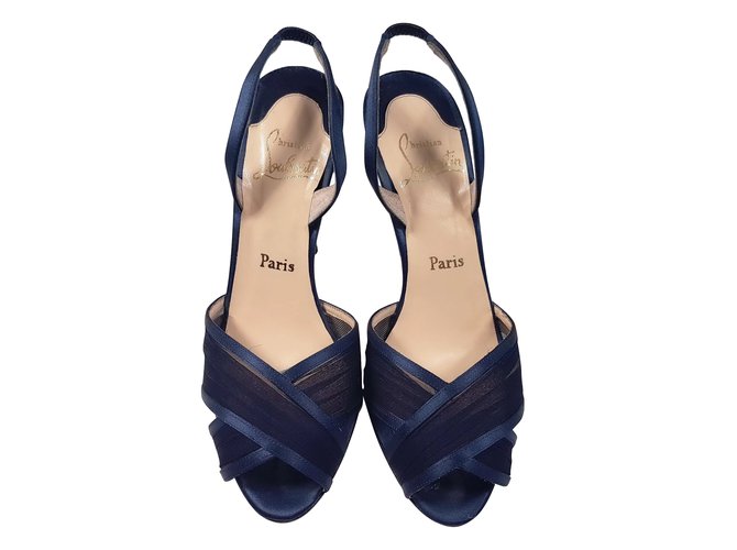 navy blue louboutin heels
