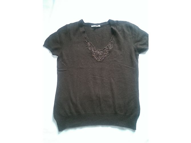 Armand Ventilo Tops
