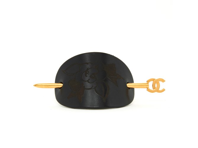 Chanel Oro in pelle nera D'oro Metallo  ref.91189