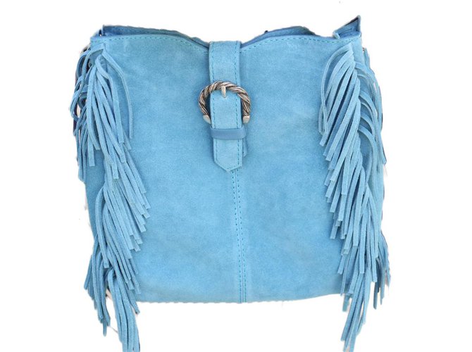 Maje Shoulder bag in turquoise leather Blue  ref.91396