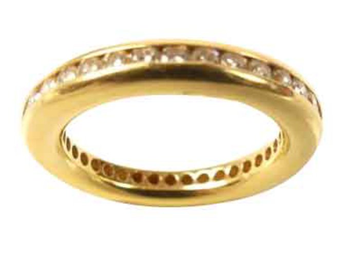 Autre Marque Anillo de boda de oro amarillo de 18 quilates, reloj de diamante lleno. Dorado  ref.91890
