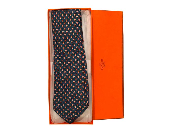 Hermès Krawatten Pink Blau Grün Seide  ref.91921