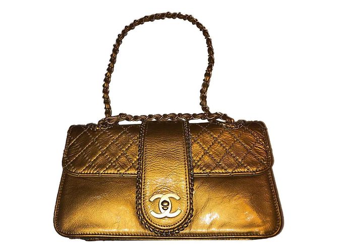 Chanel Handtasche Leder gold gelb Golden