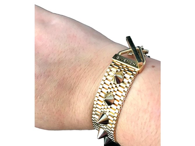 Givenchy Bracelet Golden Metal  ref.92826