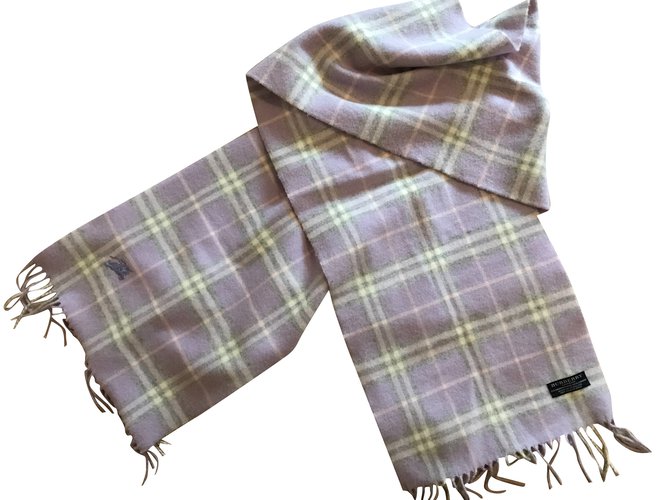 Burberry Stunning wool and cashmere scarf Purple  ref.92878