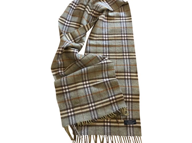 Stupenda sciarpa in lana e cashmere Burberry Grigio Verde chiaro Cachemire  ref.92879