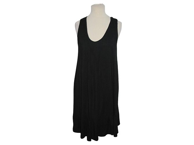 Vestido recto negro DKNY