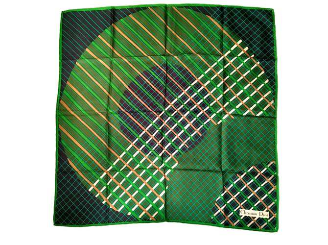 Christian Dior carré soie 76 cm Vert foncé  ref.93477