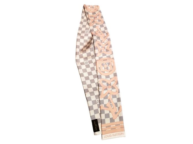 Louis Vuitton Tahitian headband Pink Silk ref.94768 - Joli Closet