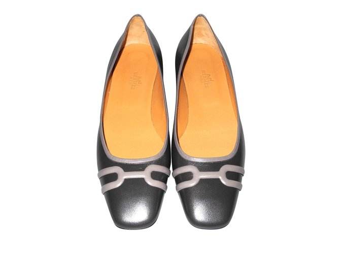 Hermès gray leather ballerinas perfect condition with their bags Grey  ref.98314