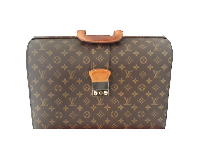 Louis Vuitton null Marrom