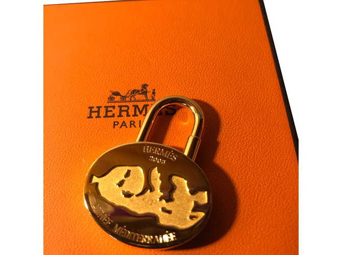 Hermès Cadeado Edição Especial 2003 Rare Dourado Banhado a ouro  ref.98730