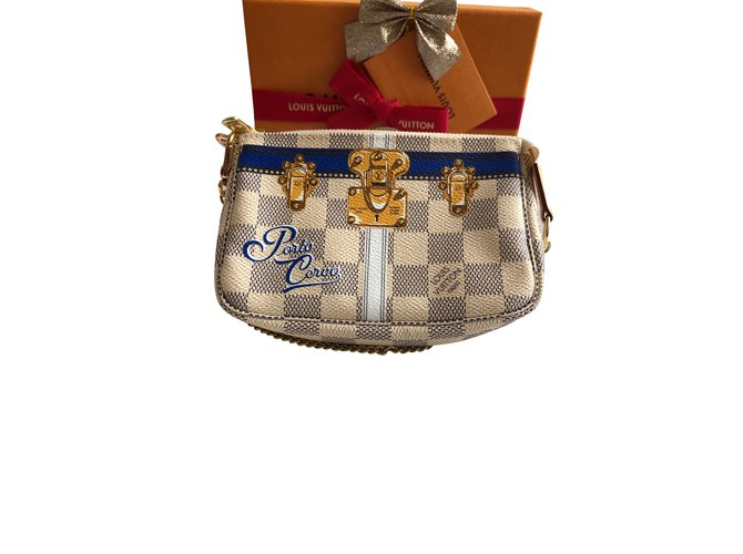 Louis Vuitton mini bolsillo Beige Cuero  ref.98910