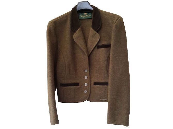 Giesswein Jackets