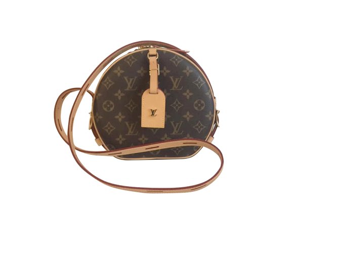 LOUIS VUITTON BOITE CHAPEAU SOUPLE Marrone Pelle  ref.100646