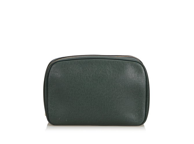 Louis Vuitton Bolsa de Higiene Pessoal Taiga GM Verde Couro  ref.100765