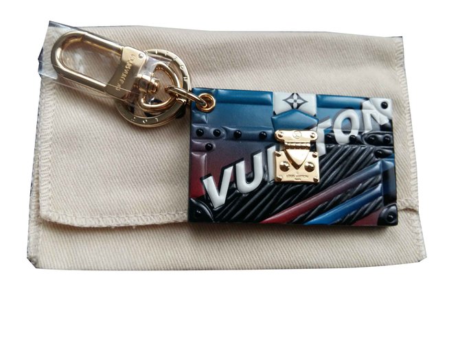 Louis Vuitton Lv race small trunk Leather  ref.100794