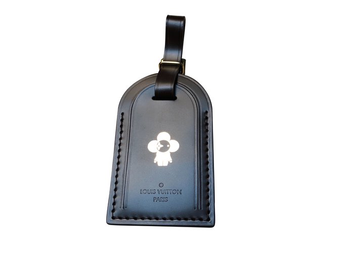 Louis Vuitton Amuletos bolsa Negro Cuero  ref.100974