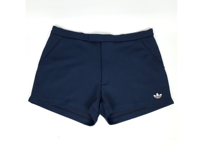 Adidas mini shorts vintage 46 Azul marino Poliamida  ref.101053