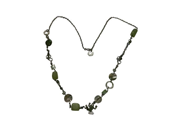 Aridza Bross Collar Largo Verde de Metal y Perlas Multicolor