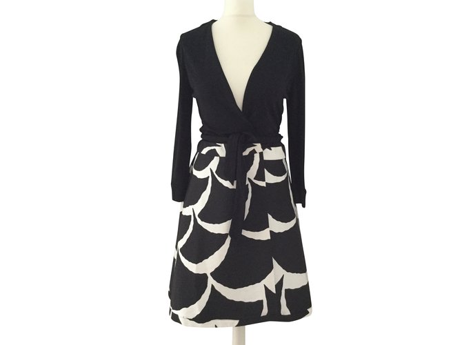 Diane Von Furstenberg Dresses Black Polyester  ref.101457